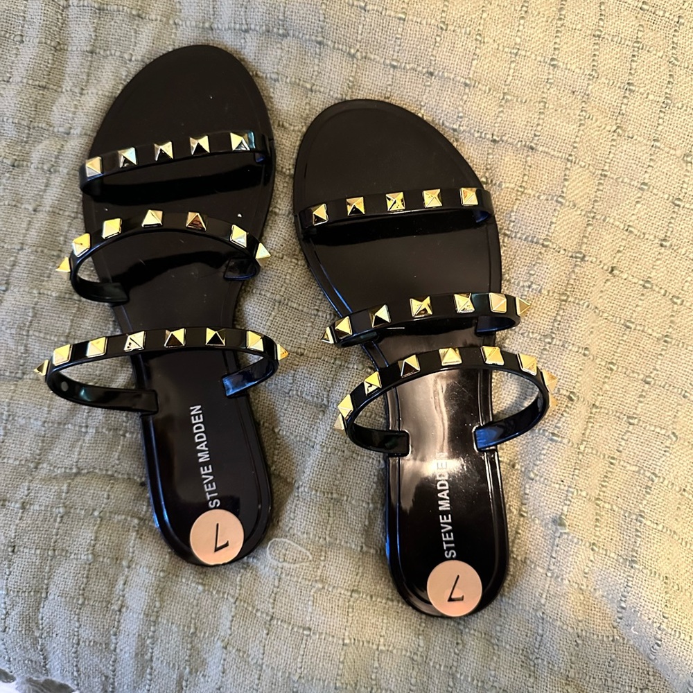 Steve Madden sandals